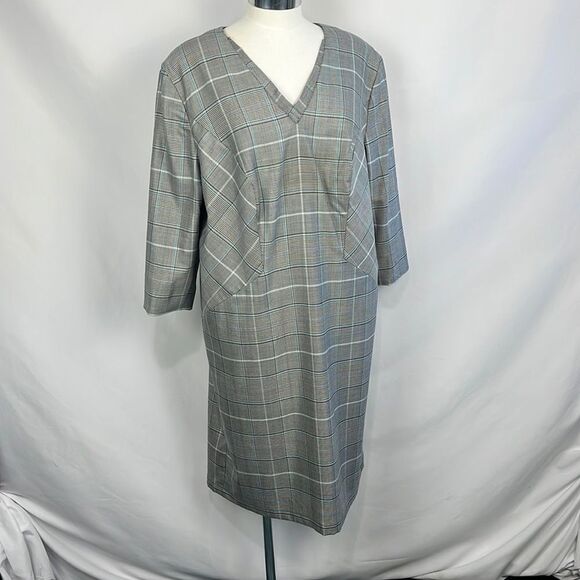 Escada Grey Plaid with Button Cuffs Dress - Picture 1 of 11